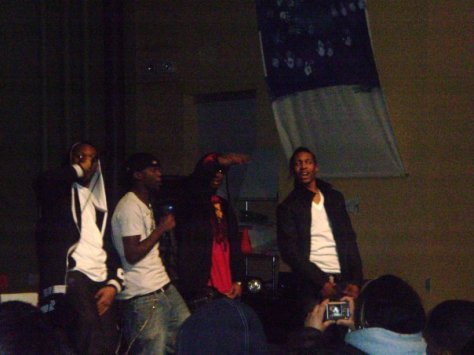 n1416480652_30322674_4545246